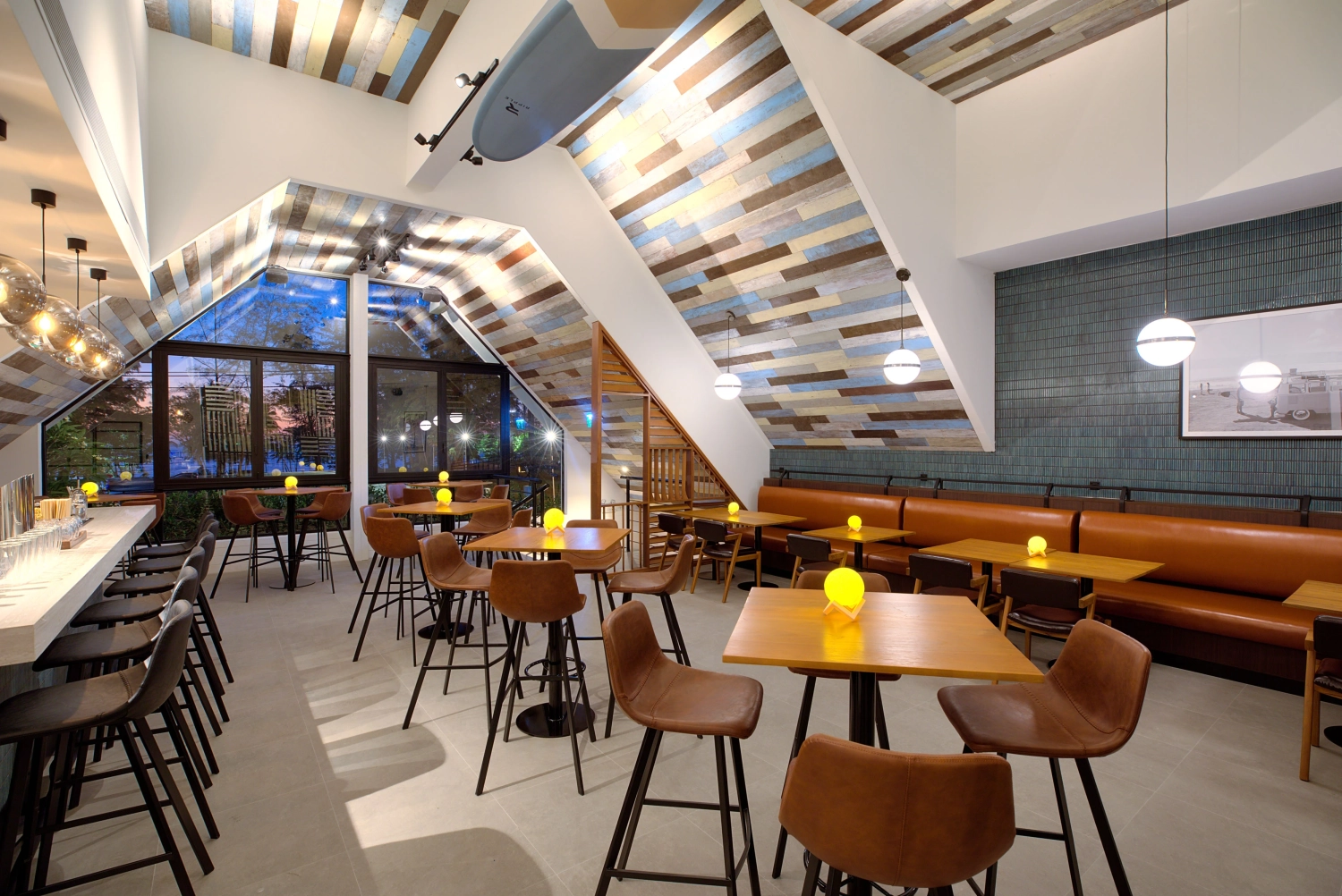 Nalu Loft Bar